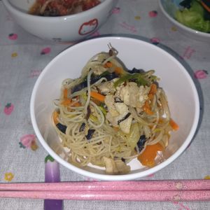 1540308ミミの作ってみた!投稿(焼きビーフン【具だくさんで大満足！】)