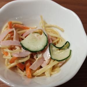 ゆの作ってみた!投稿(我が家の【絶品スパサラ】冷めてもくっつかない♪おすすめ☆)