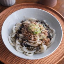 5分で♪【納豆ともずくのねばとろうどん】