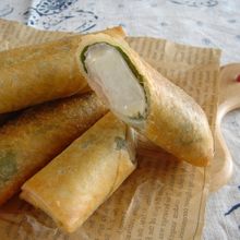 山芋と大葉のイタリアン春巻き。