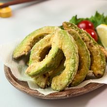 アボカドの唐揚げ