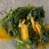 柿と春菊のごま味噌和え【秋の食卓に♪】の工程4