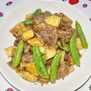 悠の作ってみた!投稿(牛肉と春野菜のカレー炒め)