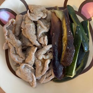 しあたーの作ってみた!投稿(【ご飯が超合う】豚こま肉と茄子ズッキーニのさっぱりオイ照り)