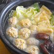 鶏つくねとキャベツの塩ちゃんこ鍋