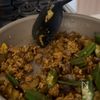 【夏休みにも】簡単！オクラとなすのキーマカレーの工程3