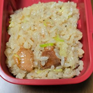 月雪由翔の作ってみた!投稿(レンジで完成♪焼き鳥缶の甘辛チャーハン)