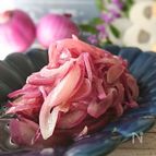 レンジでラクラク♪紫玉ねぎのサラダ