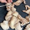 【たっぷりもやしの鶏皮ポン酢】カリッ&ジュワッ♪極上食感!の工程1