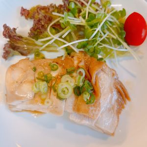 サラの作ってみた!投稿(【ほったらかしで感動柔らか♪】鶏むね肉のレンチンチャーシュー)