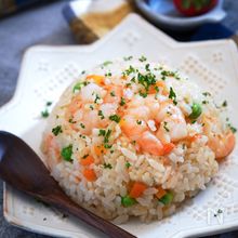 スイッチオンであとはお任せ♪炊飯器で作る簡単ピラフ