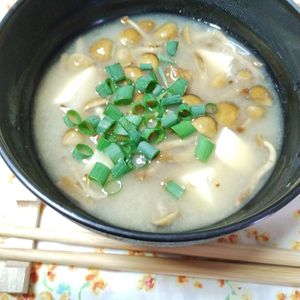 M＊Pの作ってみた!投稿(【おみそ汁】豆腐となめこのお味噌汁)