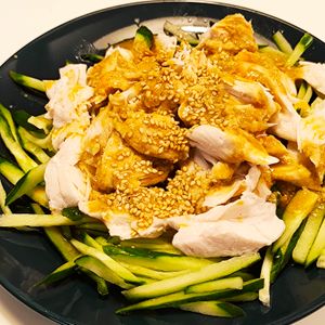 949701の作ってみた!投稿(練りごまいらず簡単15分【レンジ蒸し鶏の棒棒鶏風】)