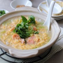 基本の雑炊。（鮭雑炊）