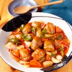 揚げない豚こま団子の酢豚