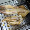 漬けこんで焼くだけ「スルメイカの姿焼き」の工程2
