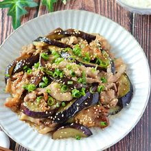 ご飯おかわり必須！豚こまとナスの甘辛生姜焼き