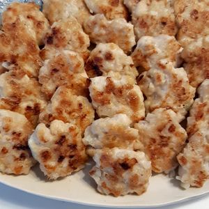 45hihiの作ってみた!投稿(鶏むね肉1枚で30個☆チーズチキンナゲット。)