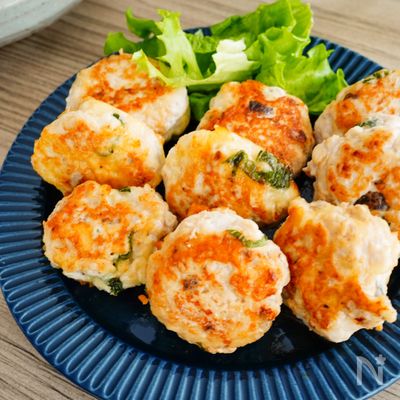 【れんこんとチーズ紫蘇つくね】れんこんでヘルシーかさまし♪