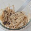 【低カロリーで腸活】箸が止まらない！きのこの旨ピリ辛ナムルの工程2