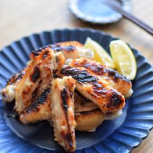 漬けて焼くだけ!手羽中の塩麹グリル