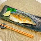 洗い物がラク‼︎フライパンでパリッと♪ふっくら魚を焼く方法