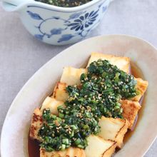 ごはん泥棒！厚揚げのにらダレまみれ