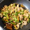 ヒラメの作ってみた!投稿(10分で爆速おかず♪【豚肉と野菜の甘酢炒め】)