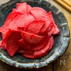 簡単工程3分‼︎赤大根の甘酢漬け