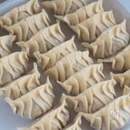 【シンプルだからおいしい】我が家の鉄板餃子