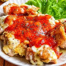 夫が絶賛♡【ガーリックトマトのチーズチキン】身近な調味料で◎