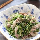 【豆苗と豚ばらのにんにく塩レモン炒め】5分かからずに激旨！