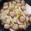 白菜と肉団子のとろとろ中華風煮込み。