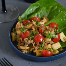 大人向けの味わい♪牛肉とエリンギのスパイシーサラダ