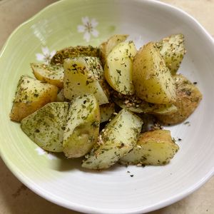 チョビの助の作ってみた!投稿(新じゃがの海苔コンソメ)