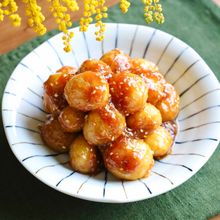 【新じゃがの甘味噌絡め】プチっと弾ける!