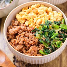 【甘辛そぼろの三色丼】10分で即完成♡ごはんとの相性抜群！