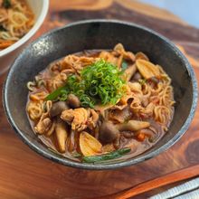 【簡単】具沢山!うま辛ラーメン