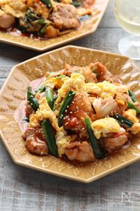 鶏たまキムチ炒め♡ごはんもビールもすすむ♪