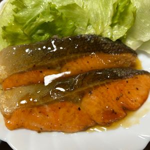 ゆくゆくの作ってみた!投稿(【鮭のレモンバター醤油ソテー】さっぱりコク旨♡簡単お魚レシピ)