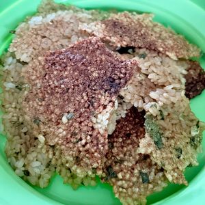 ★homare★の作ってみた!投稿(レンジでパリパリッ！余った冷ご飯で「ねぎ味噌せんべい」)