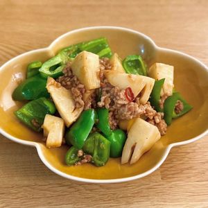 やあの作ってみた!投稿(行列の定食屋さんの🍚筍とピーマンのオイスター肉味噌炒め🤩)