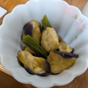 れいかの作ってみた!投稿(レンジで！なすとオクラのうまポン浸し)