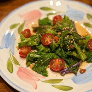 marinaの作ってみた!投稿(炒めて作る☆ケールとトマトの中華サラダ。)