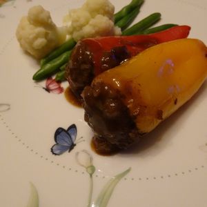melの作ってみた!投稿(とろ〜り美味しい！【丸ごとピーマンの肉詰めの甘辛照り焼き】)