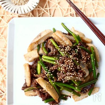 たたきれんこんと牛肉のオイスターソース炒め