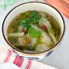 セロリだけでこんなにおいしく！魔法のエスニックスープ♪