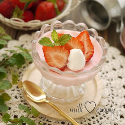 とろける(*´˘`*)♡いちごのババロア