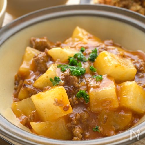 煮物なのに子どもが無限に食べる！大根のトマトそぼろ煮
