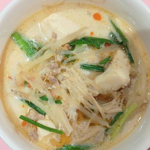 milkの作ってみた!投稿(重ねて煮るだけ♪『もやしと豆腐のうま辛♡担々スープ』)
